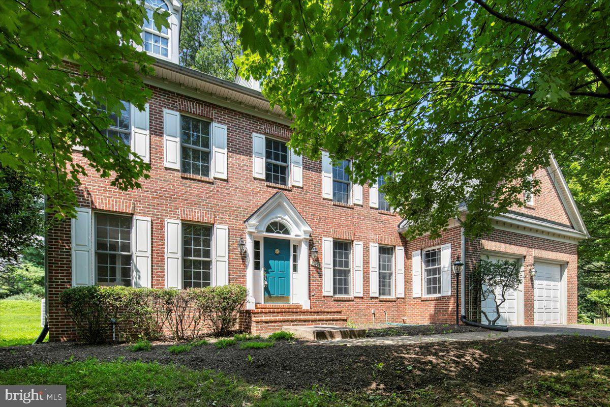 11408 GREEN MOOR LN, OAKTON, Virginia 22124, 5 Bedrooms Bedrooms, ,4 BathroomsBathrooms,Residential,For sale,11408 GREEN MOOR LN,VAFX2255166 MLS # VAFX2255166