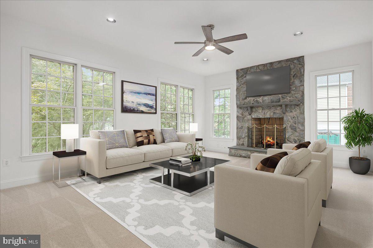 11408 GREEN MOOR LN, OAKTON, Virginia 22124, 5 Bedrooms Bedrooms, ,4 BathroomsBathrooms,Residential,For sale,11408 GREEN MOOR LN,VAFX2255166 MLS # VAFX2255166