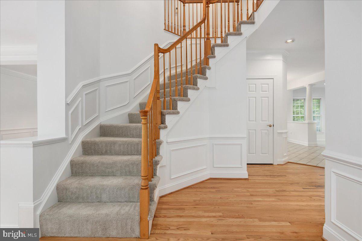 11408 GREEN MOOR LN, OAKTON, Virginia 22124, 5 Bedrooms Bedrooms, ,4 BathroomsBathrooms,Residential,For sale,11408 GREEN MOOR LN,VAFX2255166 MLS # VAFX2255166