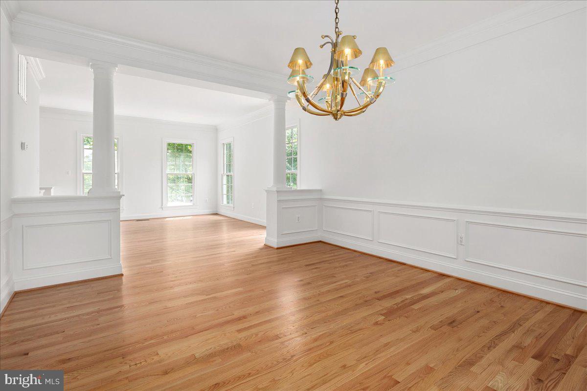 11408 GREEN MOOR LN, OAKTON, Virginia 22124, 5 Bedrooms Bedrooms, ,4 BathroomsBathrooms,Residential,For sale,11408 GREEN MOOR LN,VAFX2255166 MLS # VAFX2255166