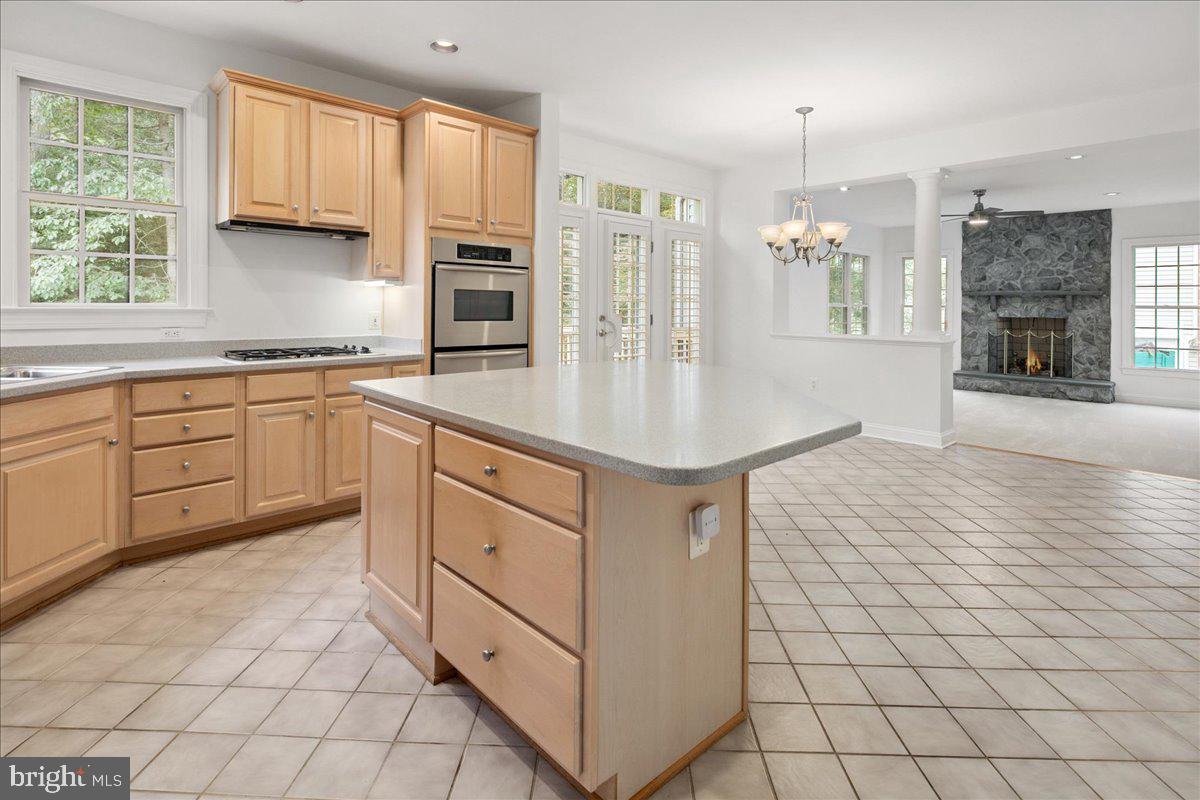 11408 GREEN MOOR LN, OAKTON, Virginia 22124, 5 Bedrooms Bedrooms, ,4 BathroomsBathrooms,Residential,For sale,11408 GREEN MOOR LN,VAFX2255166 MLS # VAFX2255166
