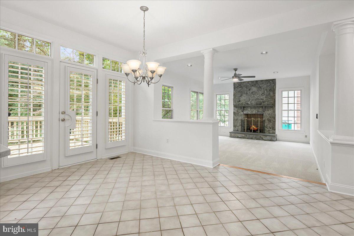11408 GREEN MOOR LN, OAKTON, Virginia 22124, 5 Bedrooms Bedrooms, ,4 BathroomsBathrooms,Residential,For sale,11408 GREEN MOOR LN,VAFX2255166 MLS # VAFX2255166