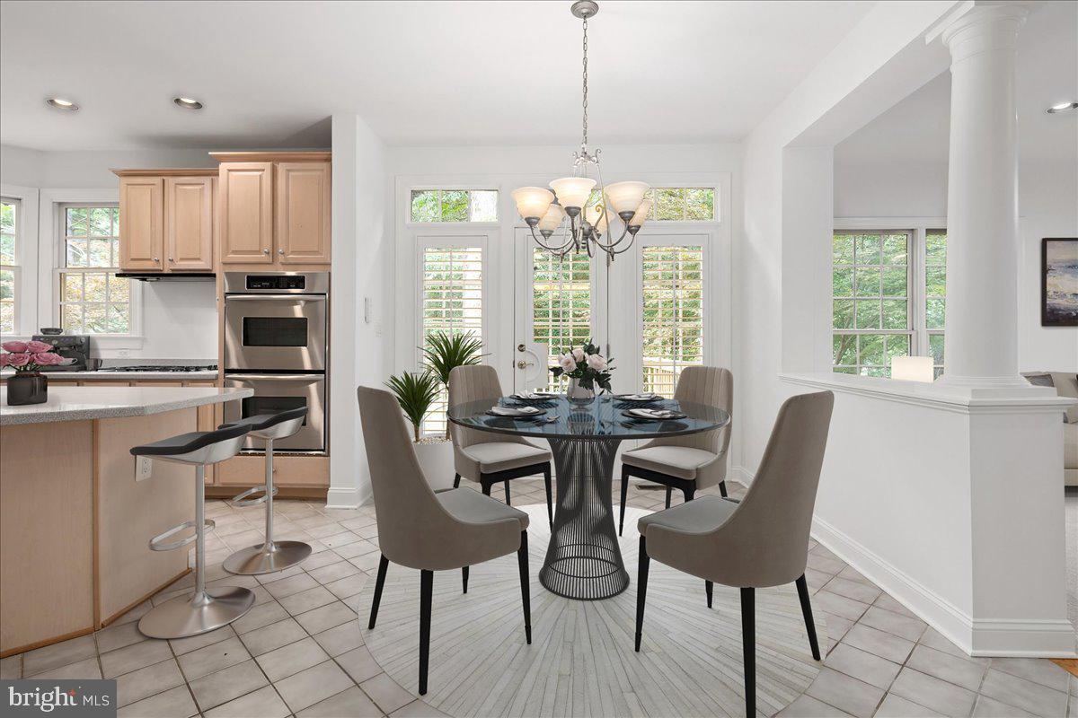 11408 GREEN MOOR LN, OAKTON, Virginia 22124, 5 Bedrooms Bedrooms, ,4 BathroomsBathrooms,Residential,For sale,11408 GREEN MOOR LN,VAFX2255166 MLS # VAFX2255166