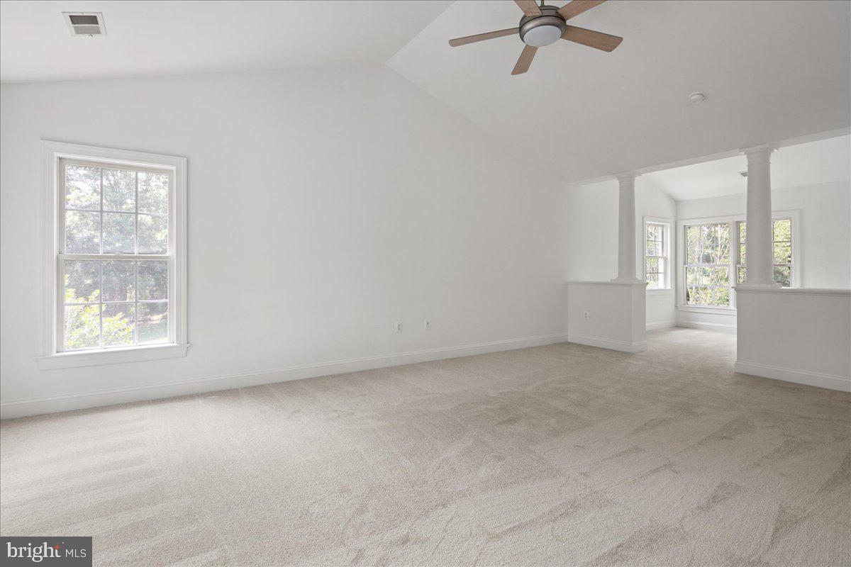 11408 GREEN MOOR LN, OAKTON, Virginia 22124, 5 Bedrooms Bedrooms, ,4 BathroomsBathrooms,Residential,For sale,11408 GREEN MOOR LN,VAFX2255166 MLS # VAFX2255166