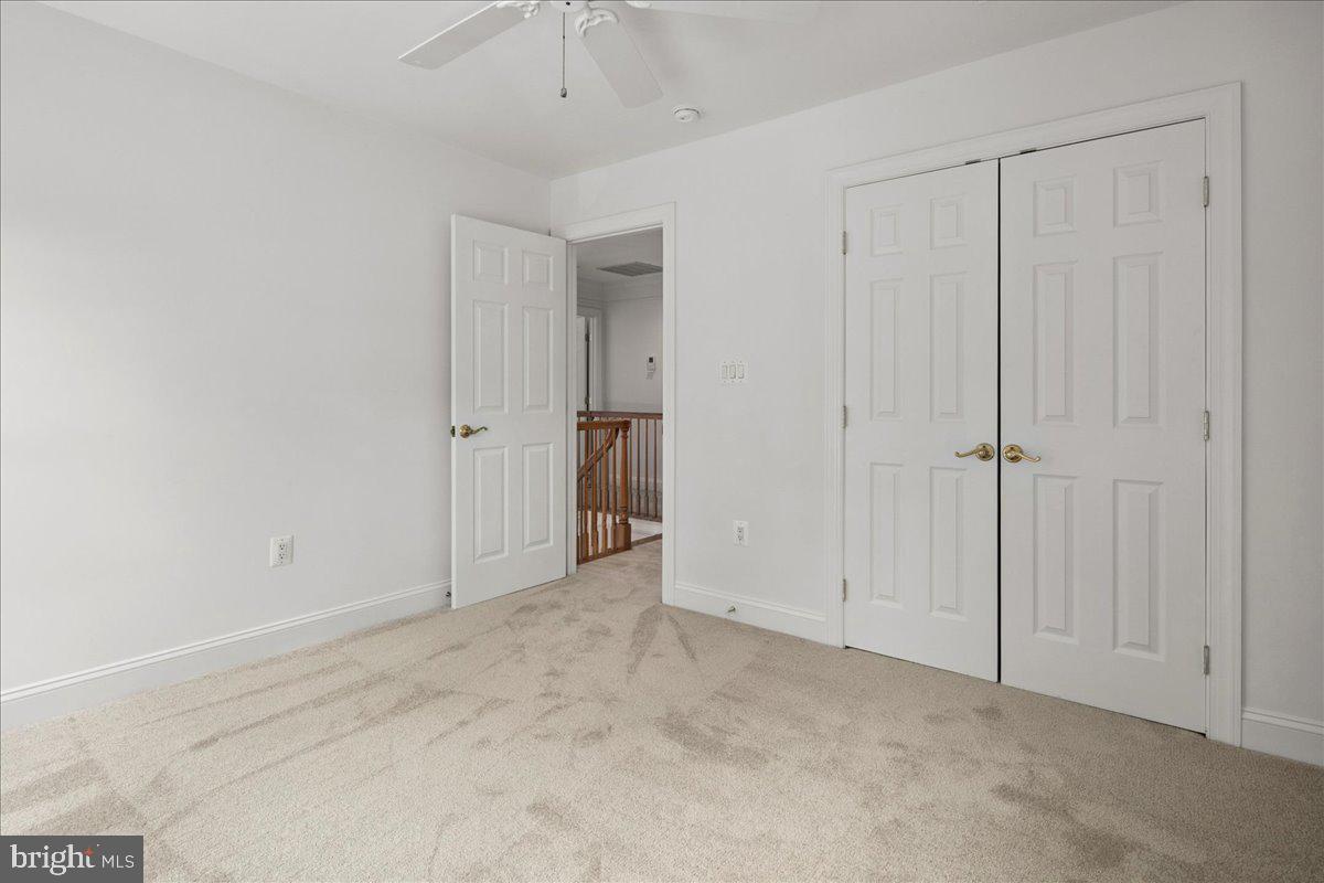 11408 GREEN MOOR LN, OAKTON, Virginia 22124, 5 Bedrooms Bedrooms, ,4 BathroomsBathrooms,Residential,For sale,11408 GREEN MOOR LN,VAFX2255166 MLS # VAFX2255166