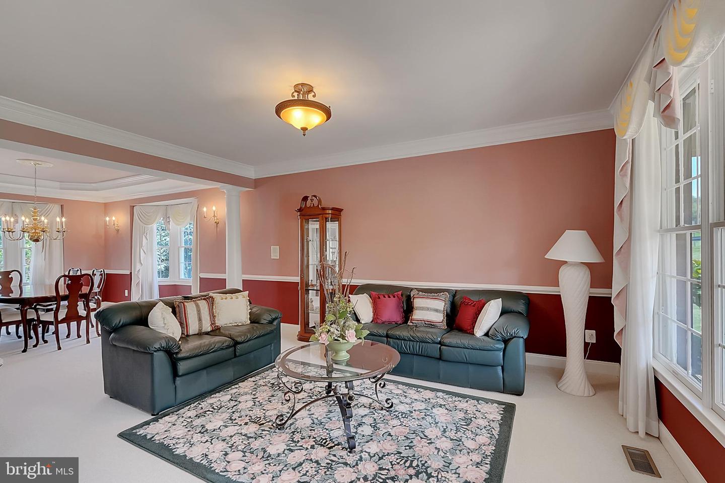 17485 WHITE GATE PL, LEESBURG, Virginia 20175, 5 Bedrooms Bedrooms, ,4 BathroomsBathrooms,Residential,For sale,17485 WHITE GATE PL,VALO2101994 MLS # VALO2101994