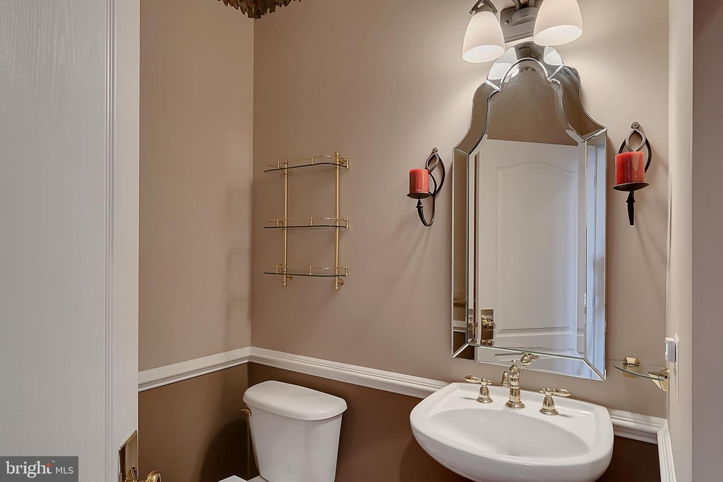 17485 WHITE GATE PL, LEESBURG, Virginia 20175, 5 Bedrooms Bedrooms, ,4 BathroomsBathrooms,Residential,For sale,17485 WHITE GATE PL,VALO2101994 MLS # VALO2101994