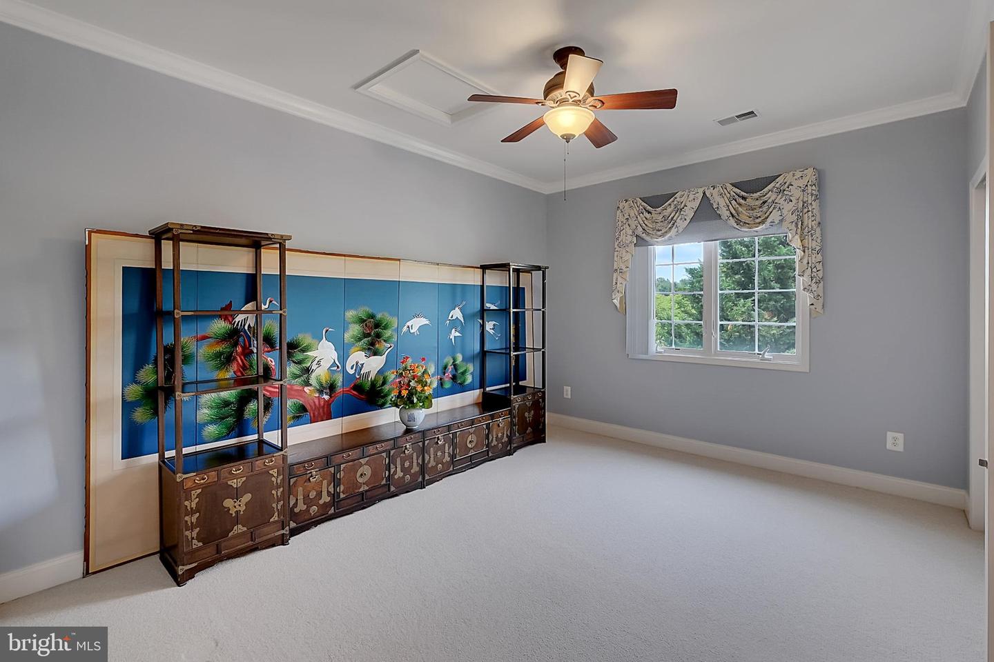 17485 WHITE GATE PL, LEESBURG, Virginia 20175, 5 Bedrooms Bedrooms, ,4 BathroomsBathrooms,Residential,For sale,17485 WHITE GATE PL,VALO2101994 MLS # VALO2101994