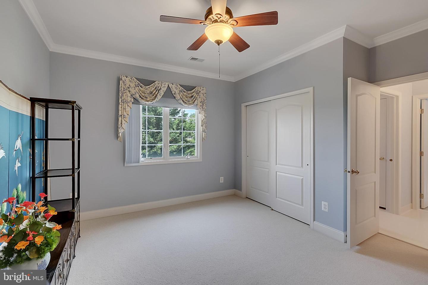 17485 WHITE GATE PL, LEESBURG, Virginia 20175, 5 Bedrooms Bedrooms, ,4 BathroomsBathrooms,Residential,For sale,17485 WHITE GATE PL,VALO2101994 MLS # VALO2101994