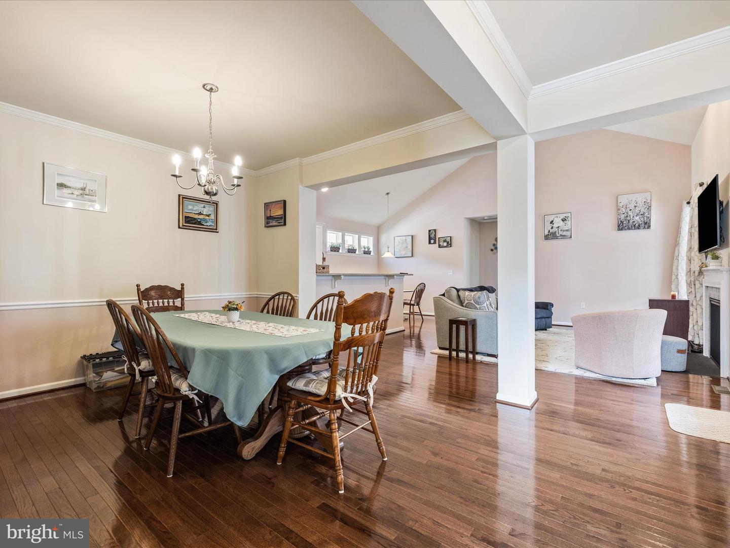 109 BLEEDING HEART DR, WHITE POST, Virginia 22663, 3 Bedrooms Bedrooms, ,2 BathroomsBathrooms,Residential,For sale,109 BLEEDING HEART DR,VAFV2035418 MLS # VAFV2035418