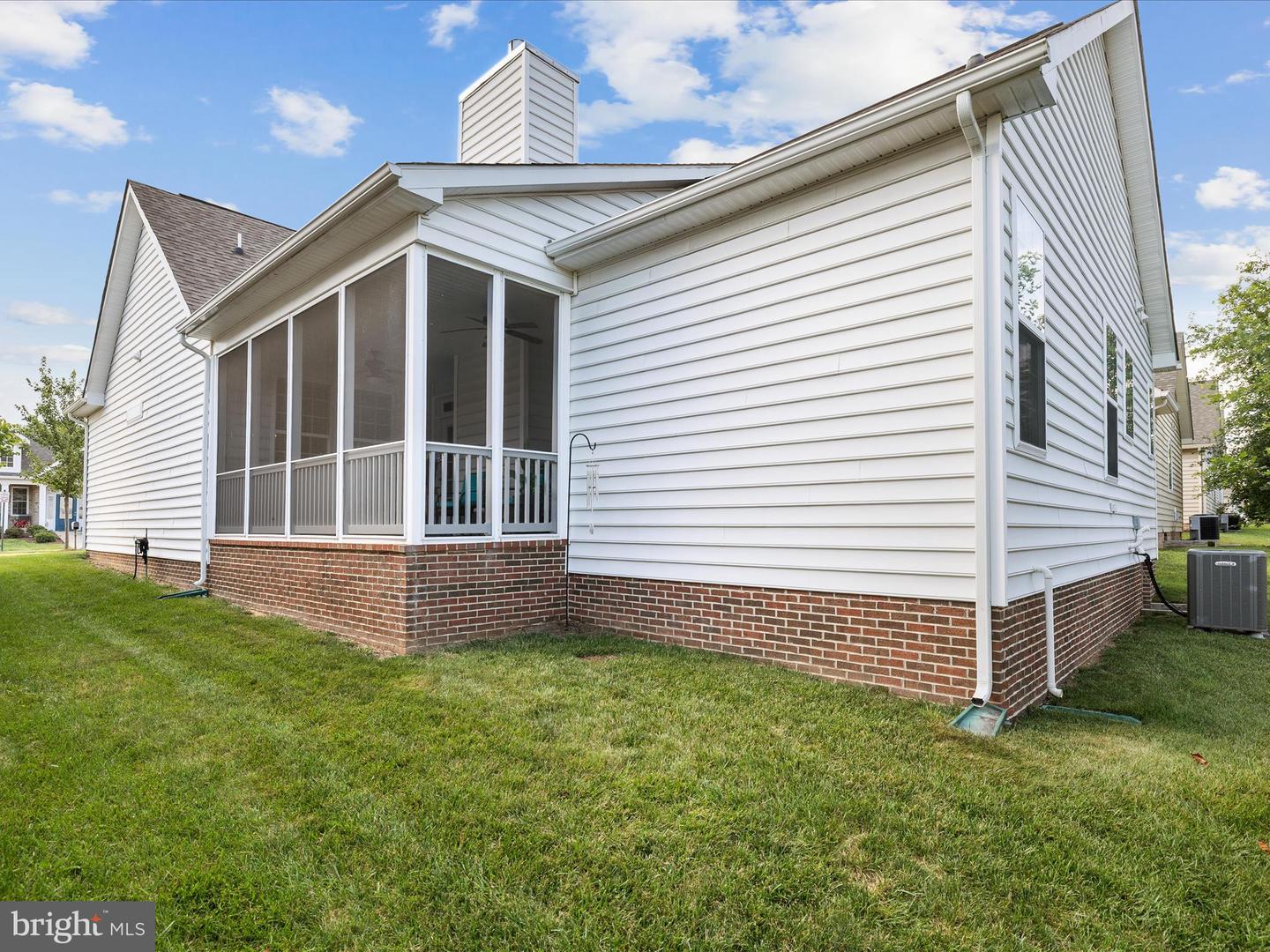 109 BLEEDING HEART DR, WHITE POST, Virginia 22663, 3 Bedrooms Bedrooms, ,2 BathroomsBathrooms,Residential,For sale,109 BLEEDING HEART DR,VAFV2035418 MLS # VAFV2035418