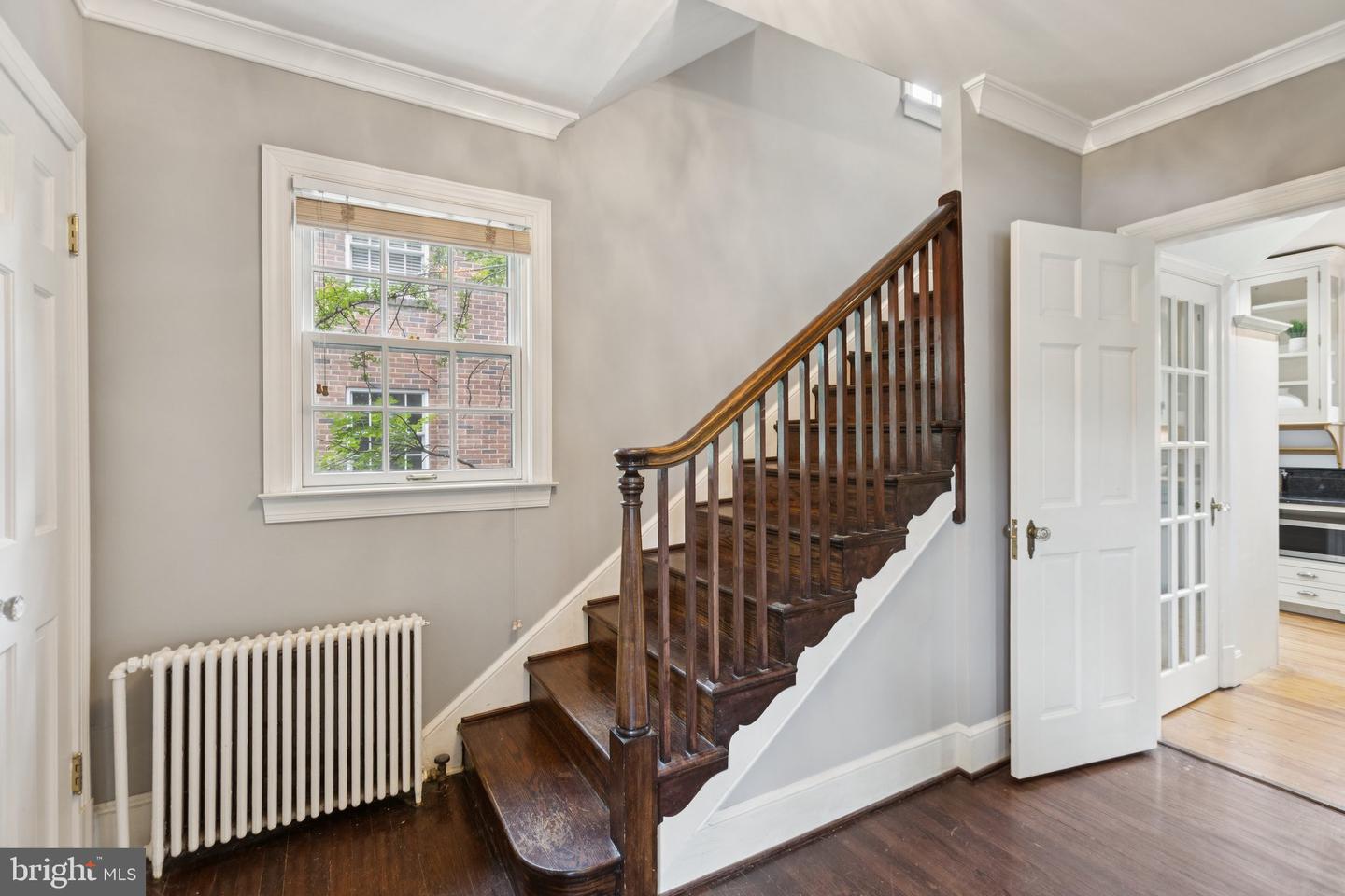 3511 3RD ST N, ARLINGTON, Virginia 22201, 3 Bedrooms Bedrooms, ,1 BathroomBathrooms,Residential,For sale,3511 3RD ST N,VAAR2060640 MLS # VAAR2060640