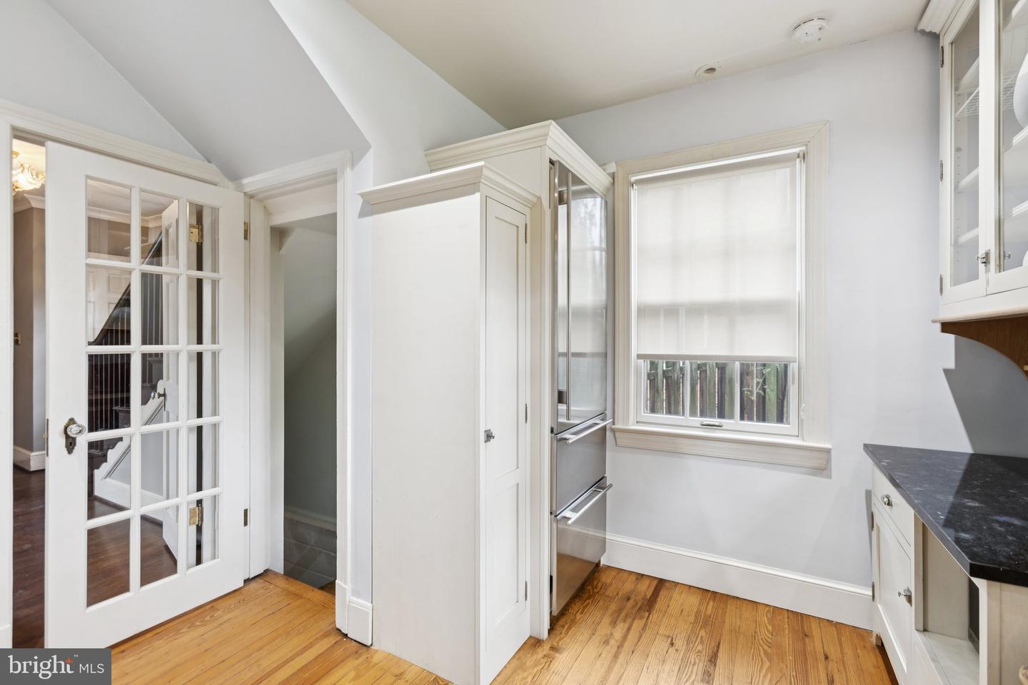 3511 3RD ST N, ARLINGTON, Virginia 22201, 3 Bedrooms Bedrooms, ,1 BathroomBathrooms,Residential,For sale,3511 3RD ST N,VAAR2060640 MLS # VAAR2060640