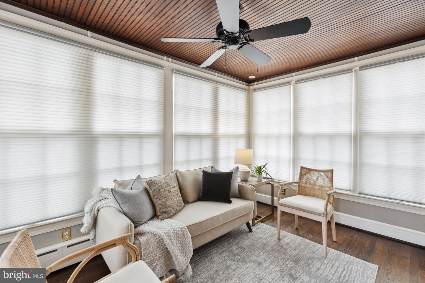 3511 3RD ST N, ARLINGTON, Virginia 22201, 3 Bedrooms Bedrooms, ,1 BathroomBathrooms,Residential,For sale,3511 3RD ST N,VAAR2060640 MLS # VAAR2060640