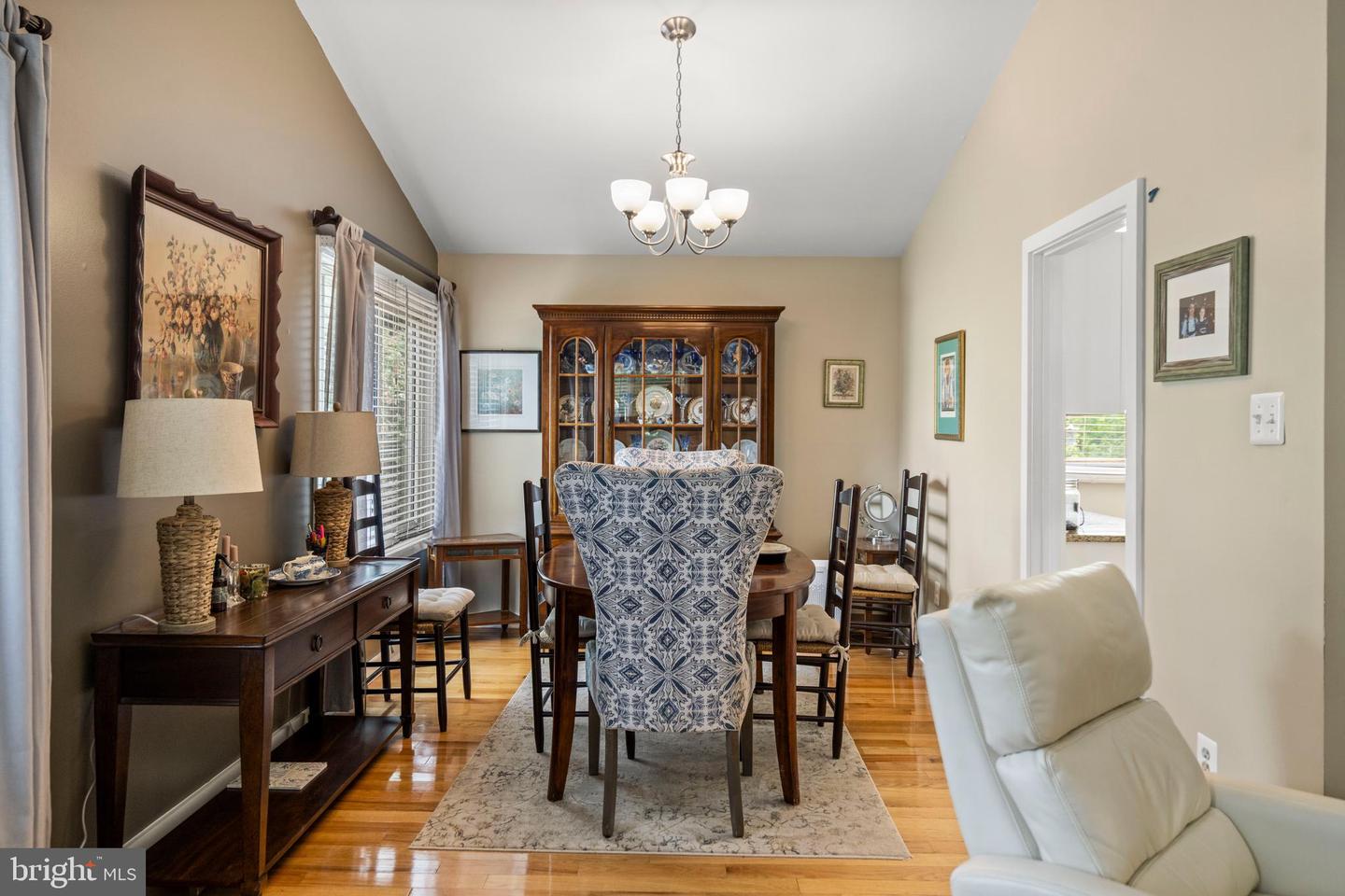 444 SUGARLAND RUN DR, STERLING, Virginia 20164, 3 Bedrooms Bedrooms, ,2 BathroomsBathrooms,Residential,For sale,444 SUGARLAND RUN DR,VALO2102012 MLS # VALO2102012