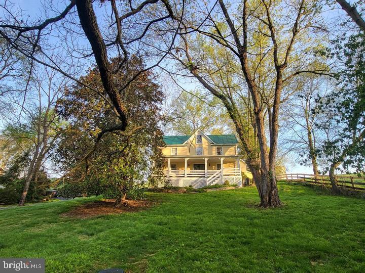 8520 MAIDSTONE RD, DELAPLANE, Virginia 20144, 3 Bedrooms Bedrooms, ,2 BathroomsBathrooms,Residential,For sale,8520 MAIDSTONE RD,VAFQ2017432 MLS # VAFQ2017432