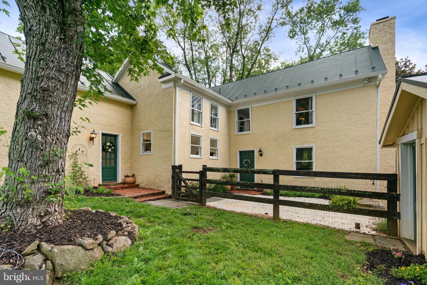 8520 MAIDSTONE RD, DELAPLANE, Virginia 20144, 3 Bedrooms Bedrooms, ,2 BathroomsBathrooms,Residential,For sale,8520 MAIDSTONE RD,VAFQ2017432 MLS # VAFQ2017432