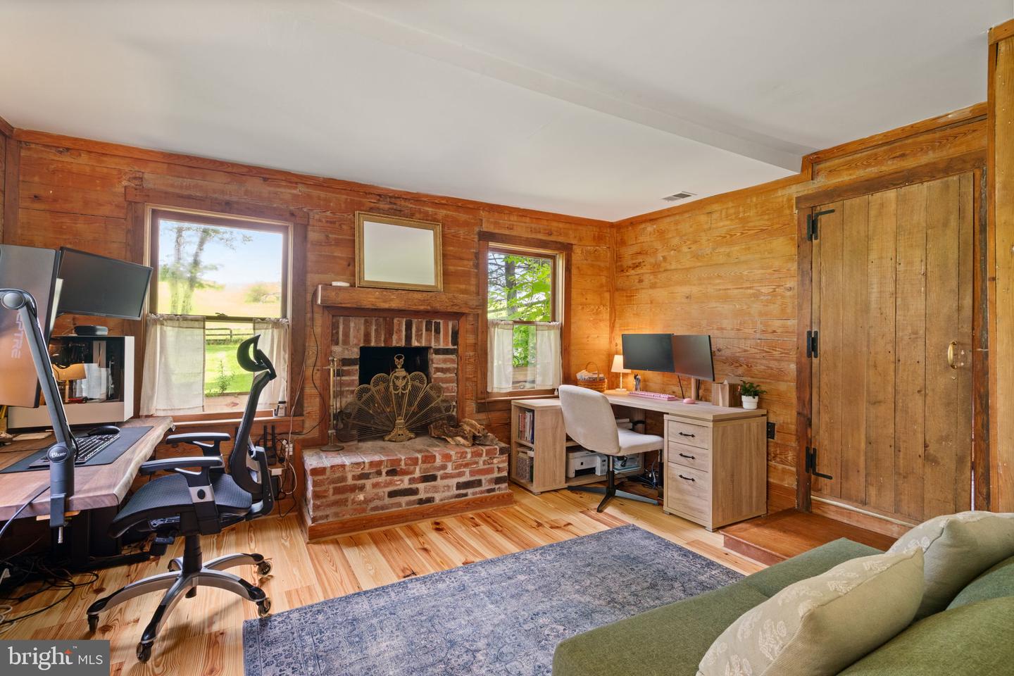 8520 MAIDSTONE RD, DELAPLANE, Virginia 20144, 3 Bedrooms Bedrooms, ,2 BathroomsBathrooms,Residential,For sale,8520 MAIDSTONE RD,VAFQ2017432 MLS # VAFQ2017432
