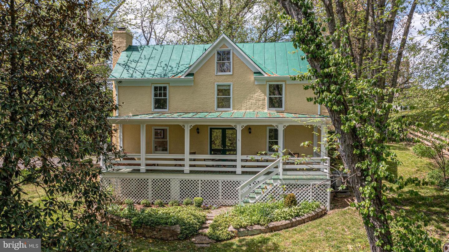 8520 MAIDSTONE RD, DELAPLANE, Virginia 20144, 3 Bedrooms Bedrooms, ,2 BathroomsBathrooms,Residential,For sale,8520 MAIDSTONE RD,VAFQ2017432 MLS # VAFQ2017432