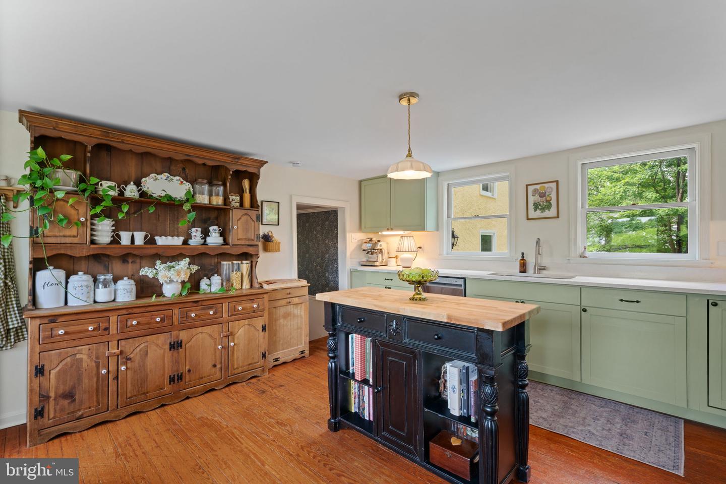 8520 MAIDSTONE RD, DELAPLANE, Virginia 20144, 3 Bedrooms Bedrooms, ,2 BathroomsBathrooms,Residential,For sale,8520 MAIDSTONE RD,VAFQ2017432 MLS # VAFQ2017432