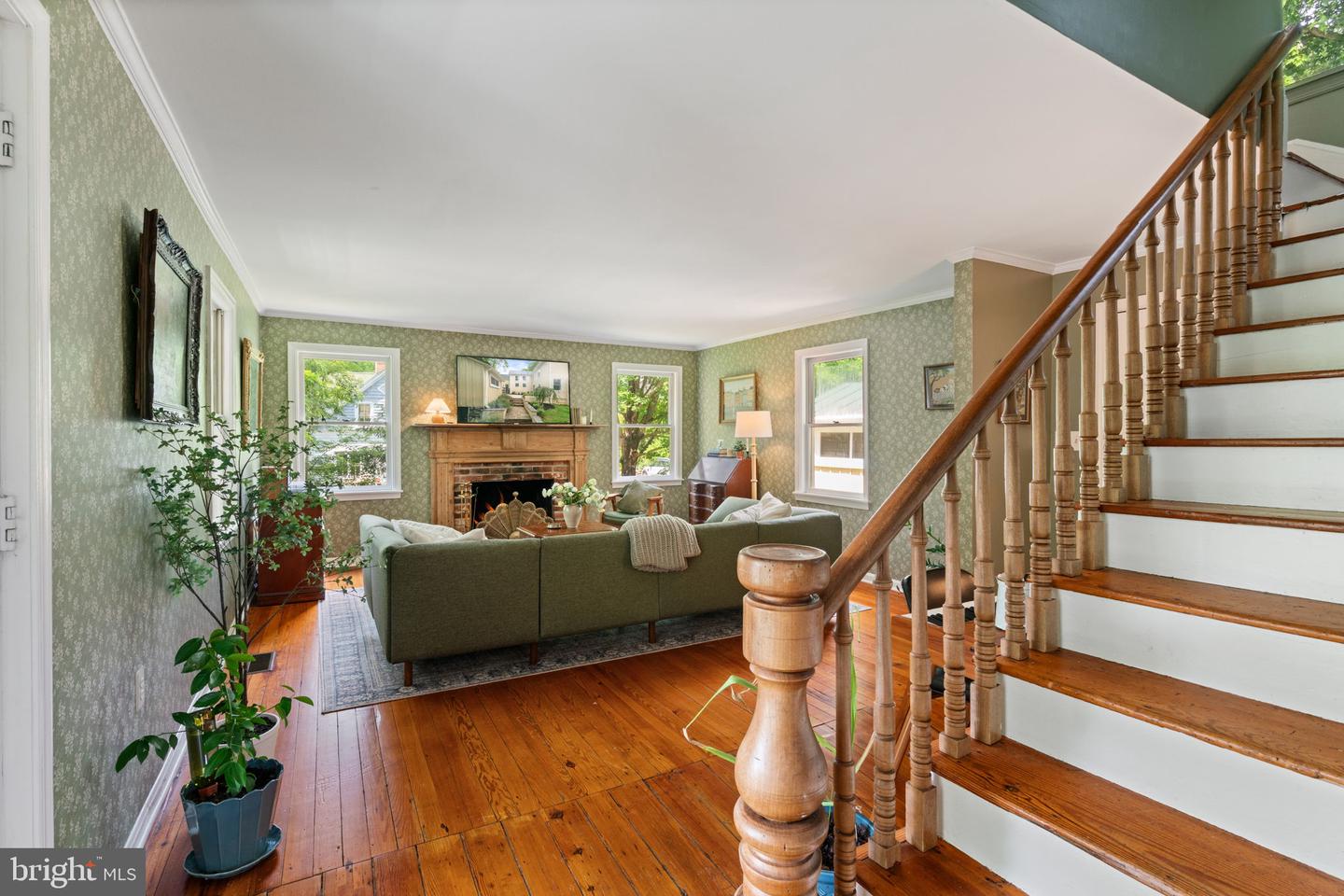 8520 MAIDSTONE RD, DELAPLANE, Virginia 20144, 3 Bedrooms Bedrooms, ,2 BathroomsBathrooms,Residential,For sale,8520 MAIDSTONE RD,VAFQ2017432 MLS # VAFQ2017432