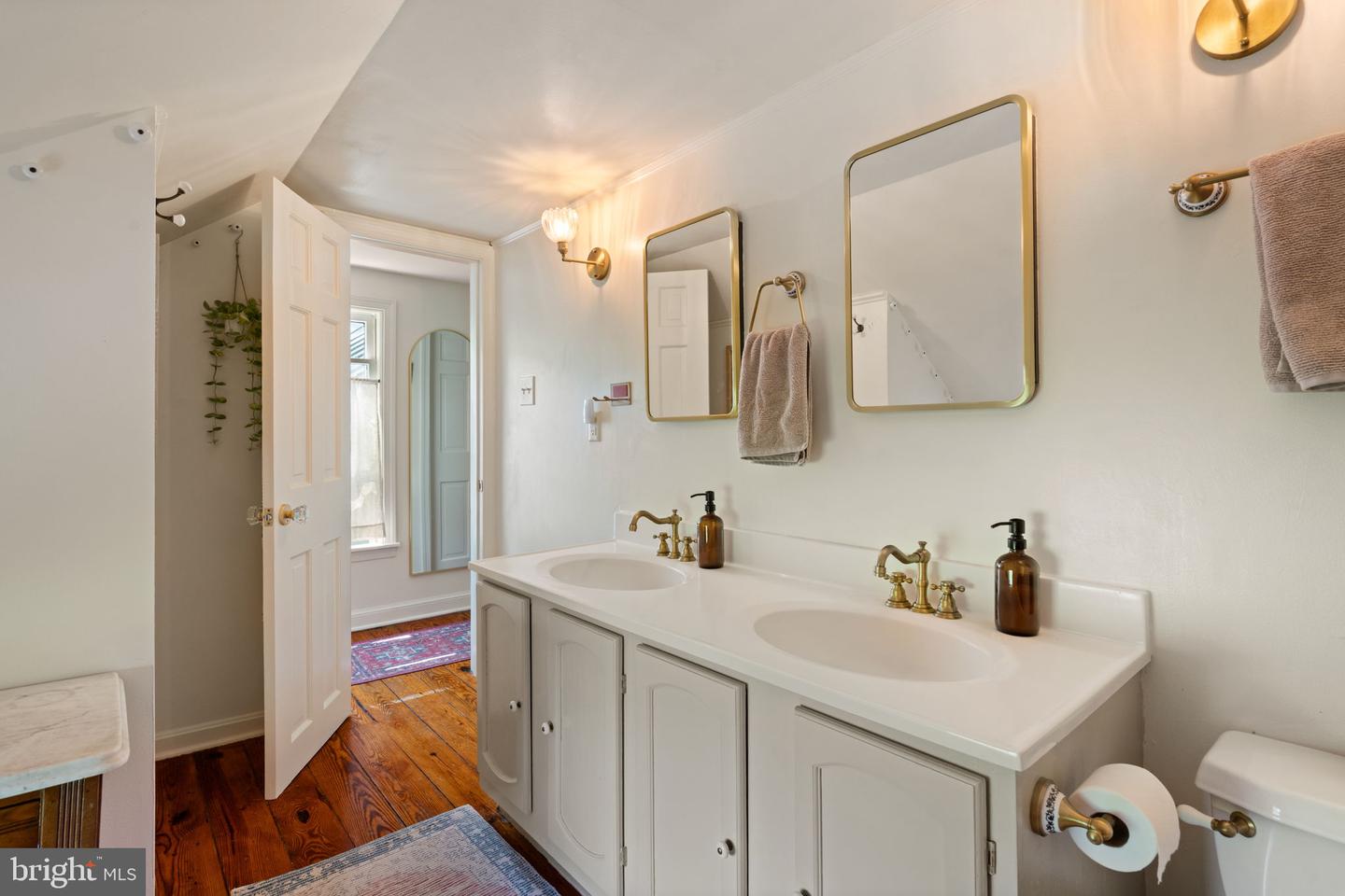 8520 MAIDSTONE RD, DELAPLANE, Virginia 20144, 3 Bedrooms Bedrooms, ,2 BathroomsBathrooms,Residential,For sale,8520 MAIDSTONE RD,VAFQ2017432 MLS # VAFQ2017432