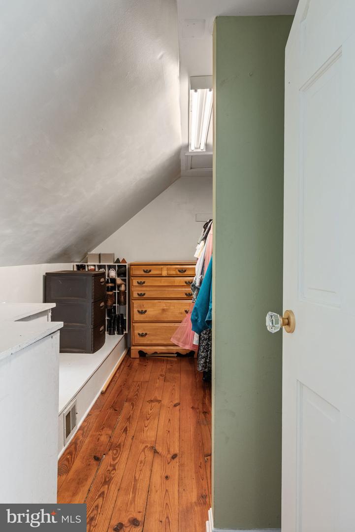 8520 MAIDSTONE RD, DELAPLANE, Virginia 20144, 3 Bedrooms Bedrooms, ,2 BathroomsBathrooms,Residential,For sale,8520 MAIDSTONE RD,VAFQ2017432 MLS # VAFQ2017432