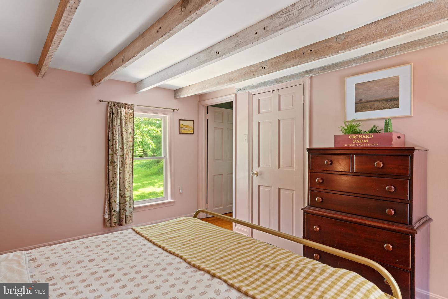 8520 MAIDSTONE RD, DELAPLANE, Virginia 20144, 3 Bedrooms Bedrooms, ,2 BathroomsBathrooms,Residential,For sale,8520 MAIDSTONE RD,VAFQ2017432 MLS # VAFQ2017432