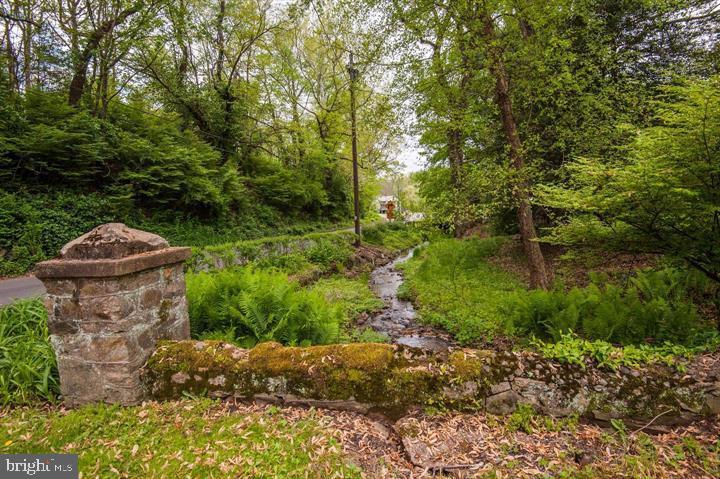 8520 MAIDSTONE RD, DELAPLANE, Virginia 20144, 3 Bedrooms Bedrooms, ,2 BathroomsBathrooms,Residential,For sale,8520 MAIDSTONE RD,VAFQ2017432 MLS # VAFQ2017432