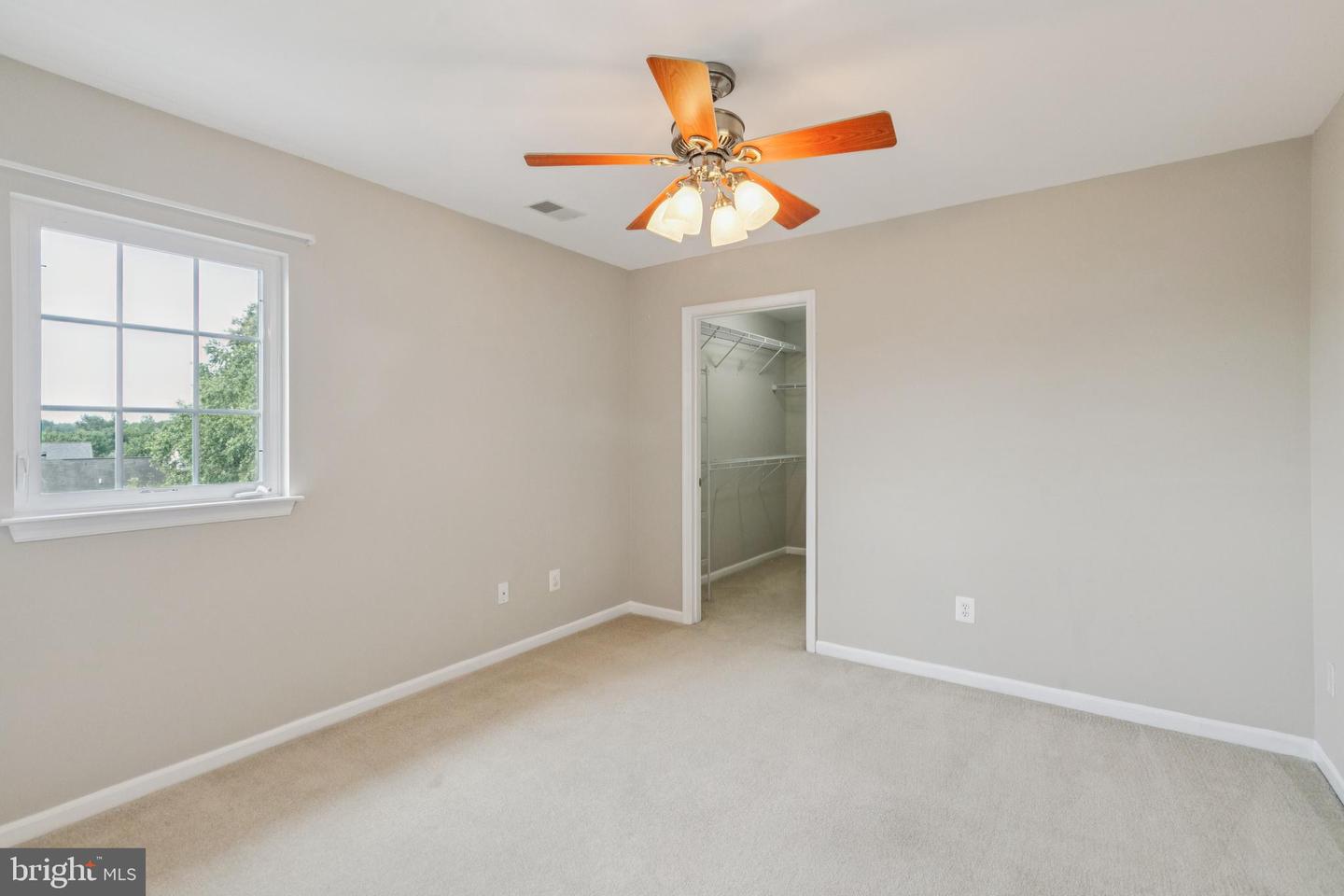 16 VANBURGH CT, STAFFORD, Virginia 22554, 4 Bedrooms Bedrooms, ,3 BathroomsBathrooms,Residential,For sale,16 VANBURGH CT,VAST2040792 MLS # VAST2040792