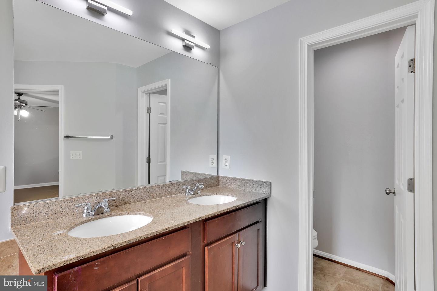 42712 OGILVIE SQ, ASHBURN, Virginia 20148, 4 Bedrooms Bedrooms, ,3 BathroomsBathrooms,Residential,For sale,42712 OGILVIE SQ,VALO2102054 MLS # VALO2102054
