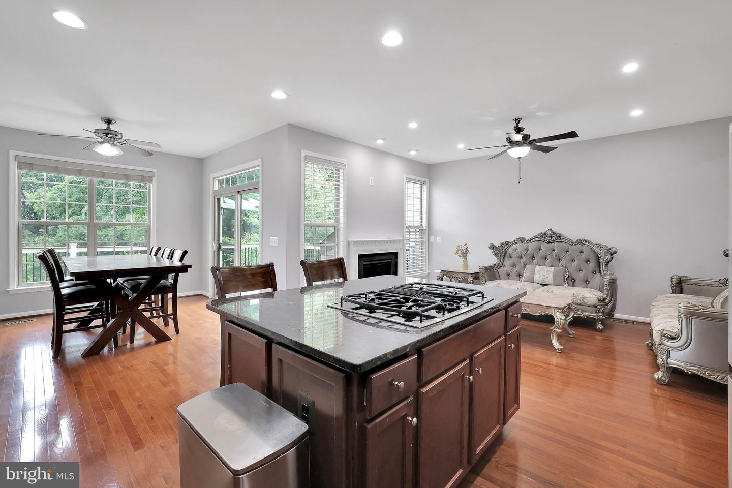42712 OGILVIE SQ, ASHBURN, Virginia 20148, 4 Bedrooms Bedrooms, ,3 BathroomsBathrooms,Residential,For sale,42712 OGILVIE SQ,VALO2102054 MLS # VALO2102054