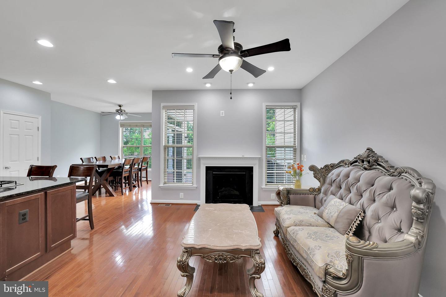 42712 OGILVIE SQ, ASHBURN, Virginia 20148, 4 Bedrooms Bedrooms, ,3 BathroomsBathrooms,Residential,For sale,42712 OGILVIE SQ,VALO2102054 MLS # VALO2102054
