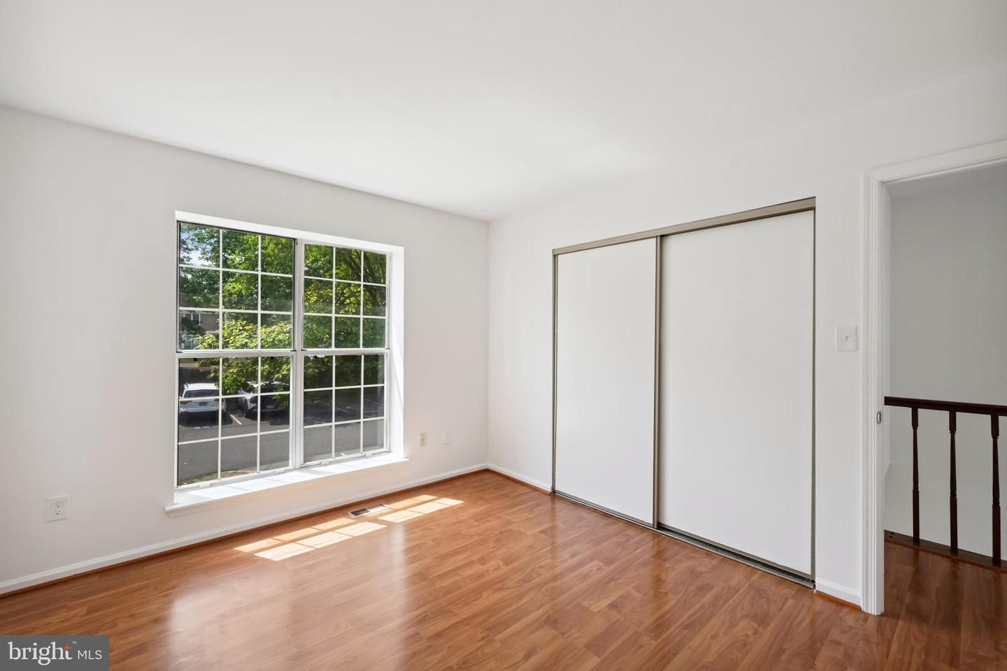 258 COVENTRY SQ, STERLING, Virginia 20164, 2 Bedrooms Bedrooms, ,1 BathroomBathrooms,Residential,For sale,258 COVENTRY SQ,VALO2102058 MLS # VALO2102058