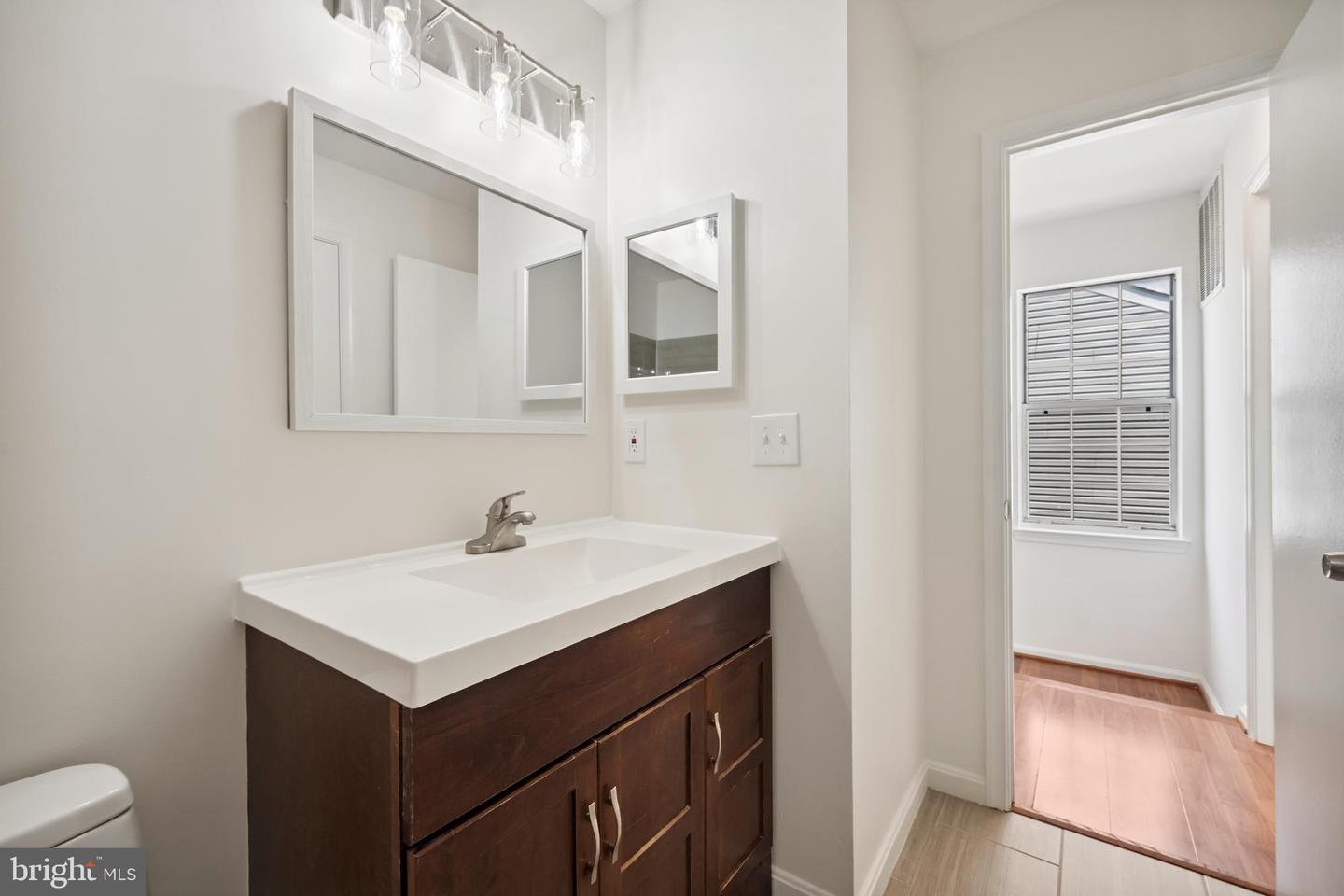 258 COVENTRY SQ, STERLING, Virginia 20164, 2 Bedrooms Bedrooms, ,1 BathroomBathrooms,Residential,For sale,258 COVENTRY SQ,VALO2102058 MLS # VALO2102058