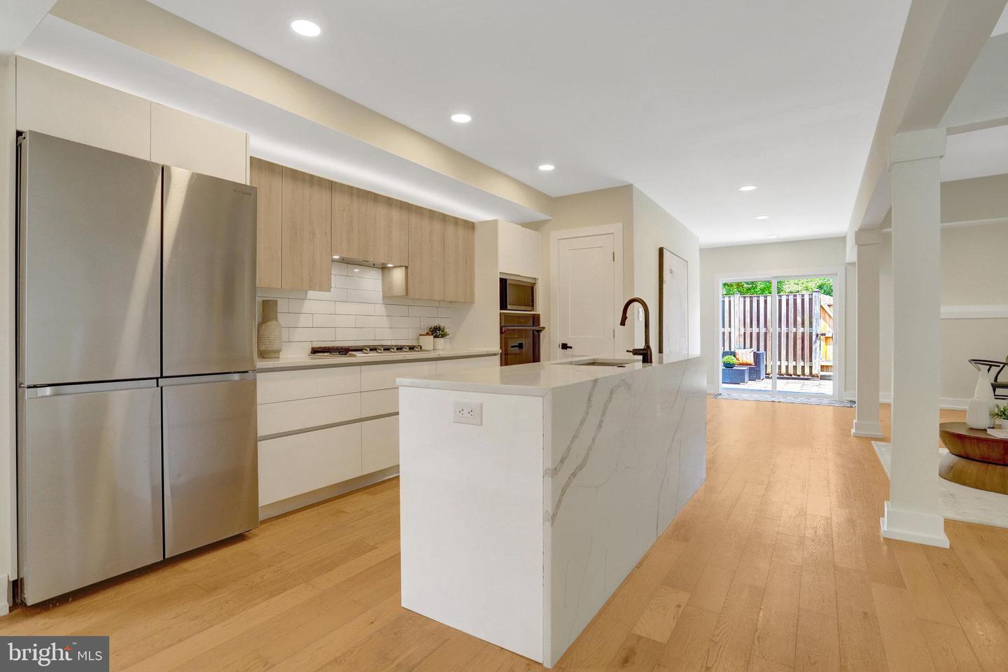 310 S ALFRED ST, ALEXANDRIA, Virginia 22314, 4 Bedrooms Bedrooms, ,3 BathroomsBathrooms,Residential,For sale,310 S ALFRED ST,VAAX2047462 MLS # VAAX2047462