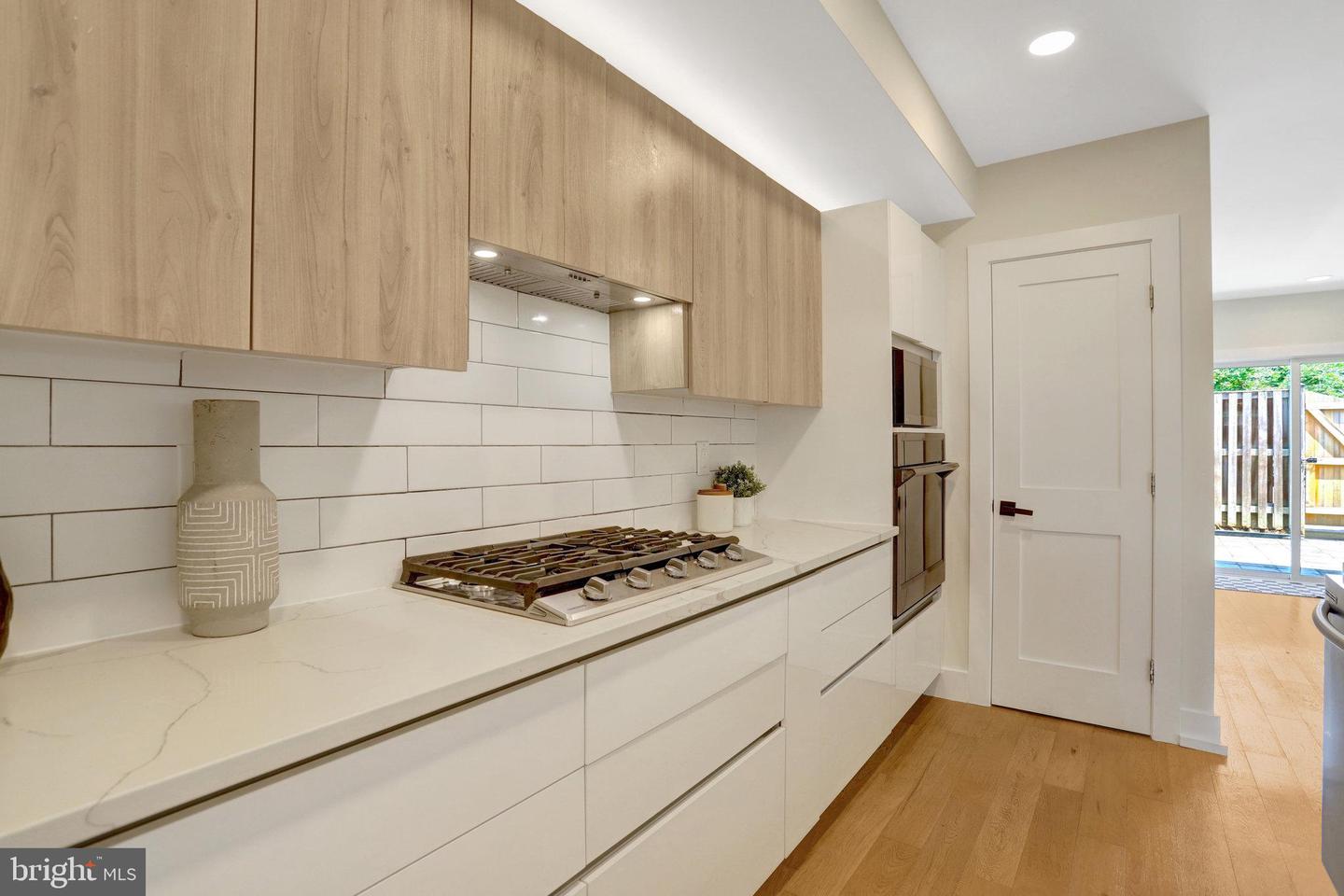 310 S ALFRED ST, ALEXANDRIA, Virginia 22314, 4 Bedrooms Bedrooms, ,3 BathroomsBathrooms,Residential,For sale,310 S ALFRED ST,VAAX2047462 MLS # VAAX2047462