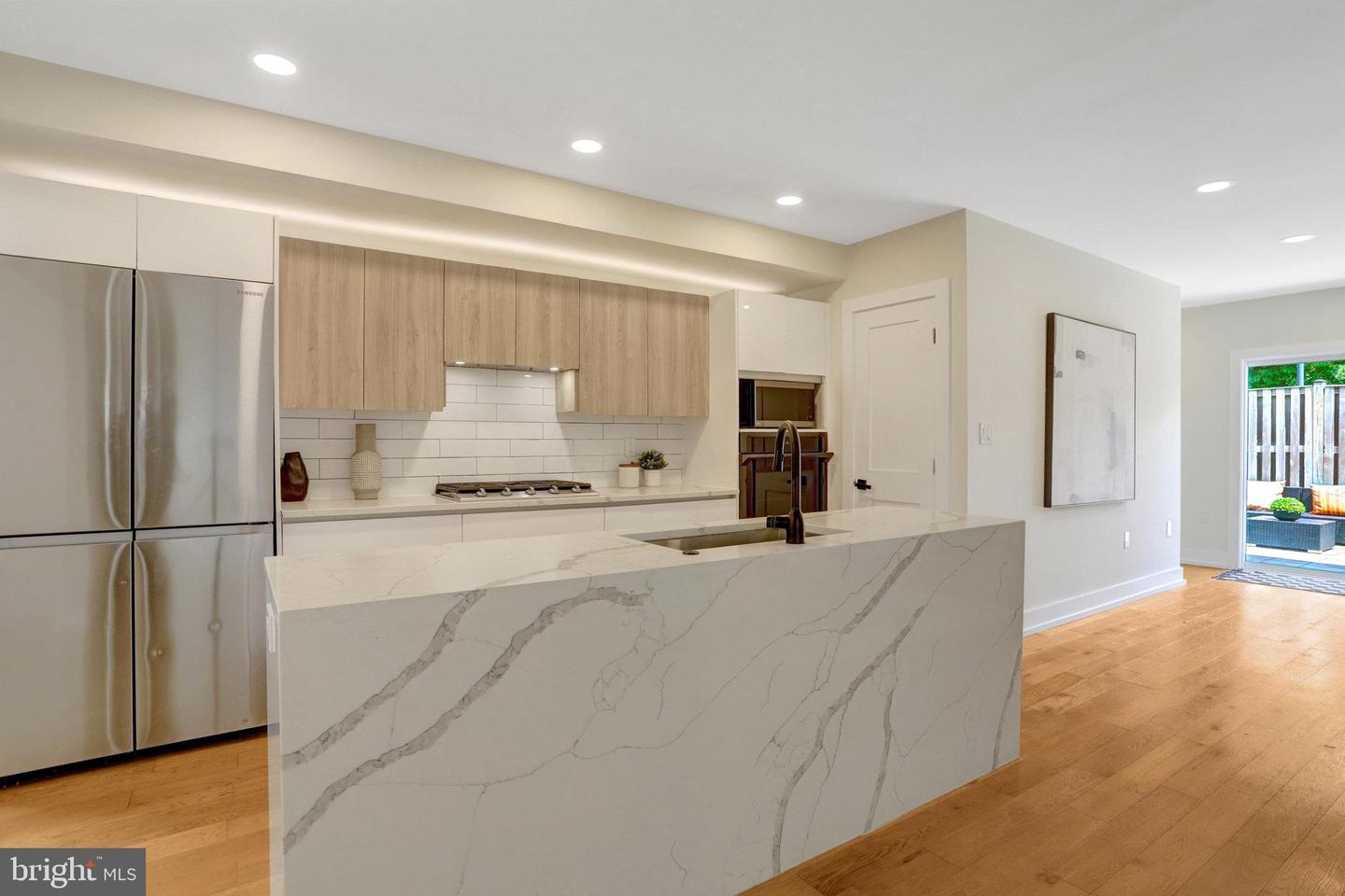 310 S ALFRED ST, ALEXANDRIA, Virginia 22314, 4 Bedrooms Bedrooms, ,3 BathroomsBathrooms,Residential,For sale,310 S ALFRED ST,VAAX2047462 MLS # VAAX2047462