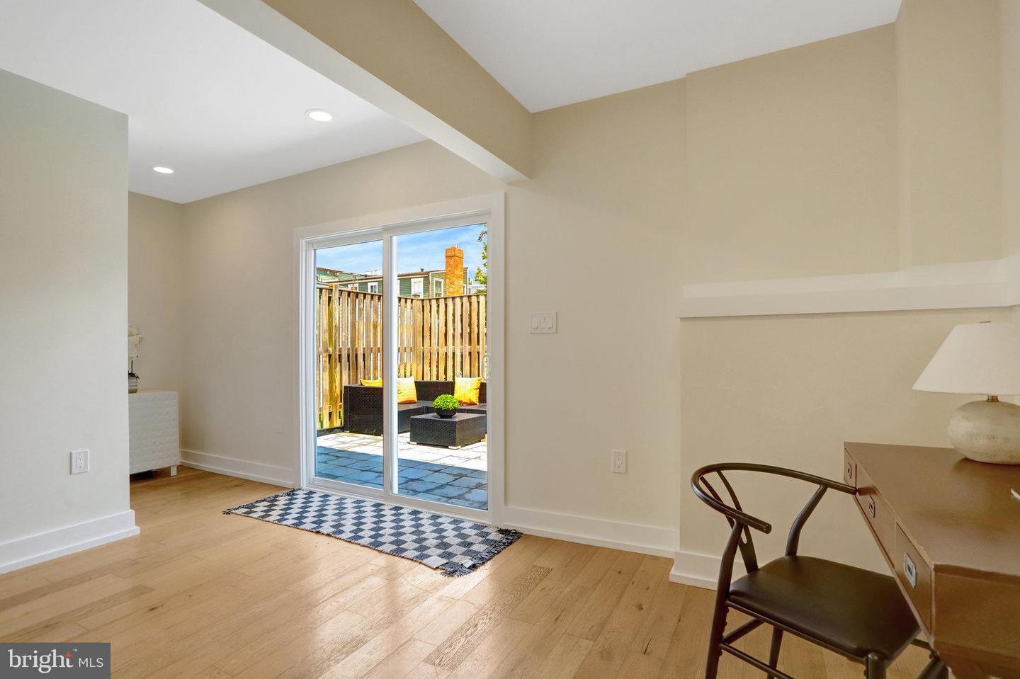 310 S ALFRED ST, ALEXANDRIA, Virginia 22314, 4 Bedrooms Bedrooms, ,3 BathroomsBathrooms,Residential,For sale,310 S ALFRED ST,VAAX2047462 MLS # VAAX2047462