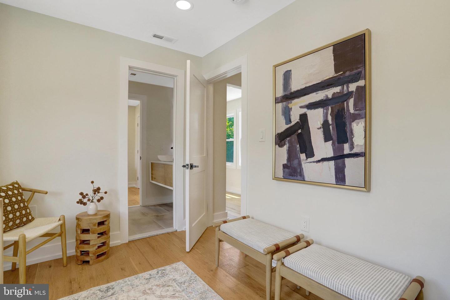 310 S ALFRED ST, ALEXANDRIA, Virginia 22314, 4 Bedrooms Bedrooms, ,3 BathroomsBathrooms,Residential,For sale,310 S ALFRED ST,VAAX2047462 MLS # VAAX2047462