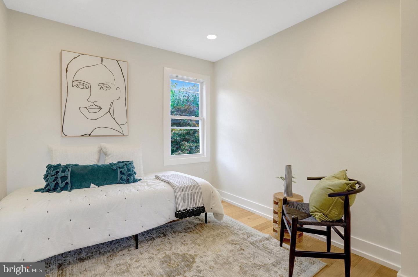 310 S ALFRED ST, ALEXANDRIA, Virginia 22314, 4 Bedrooms Bedrooms, ,3 BathroomsBathrooms,Residential,For sale,310 S ALFRED ST,VAAX2047462 MLS # VAAX2047462