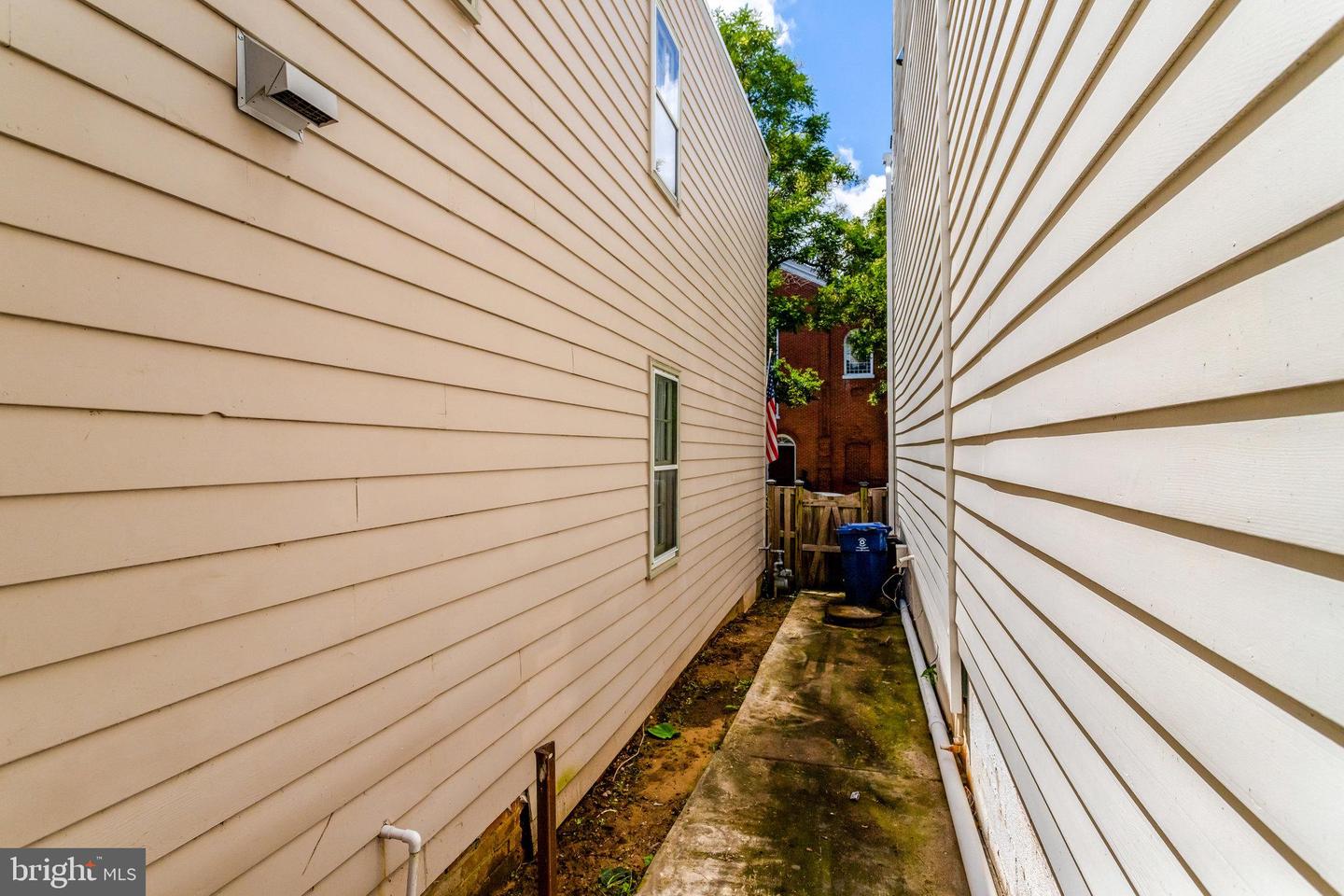 310 S ALFRED ST, ALEXANDRIA, Virginia 22314, 4 Bedrooms Bedrooms, ,3 BathroomsBathrooms,Residential,For sale,310 S ALFRED ST,VAAX2047462 MLS # VAAX2047462