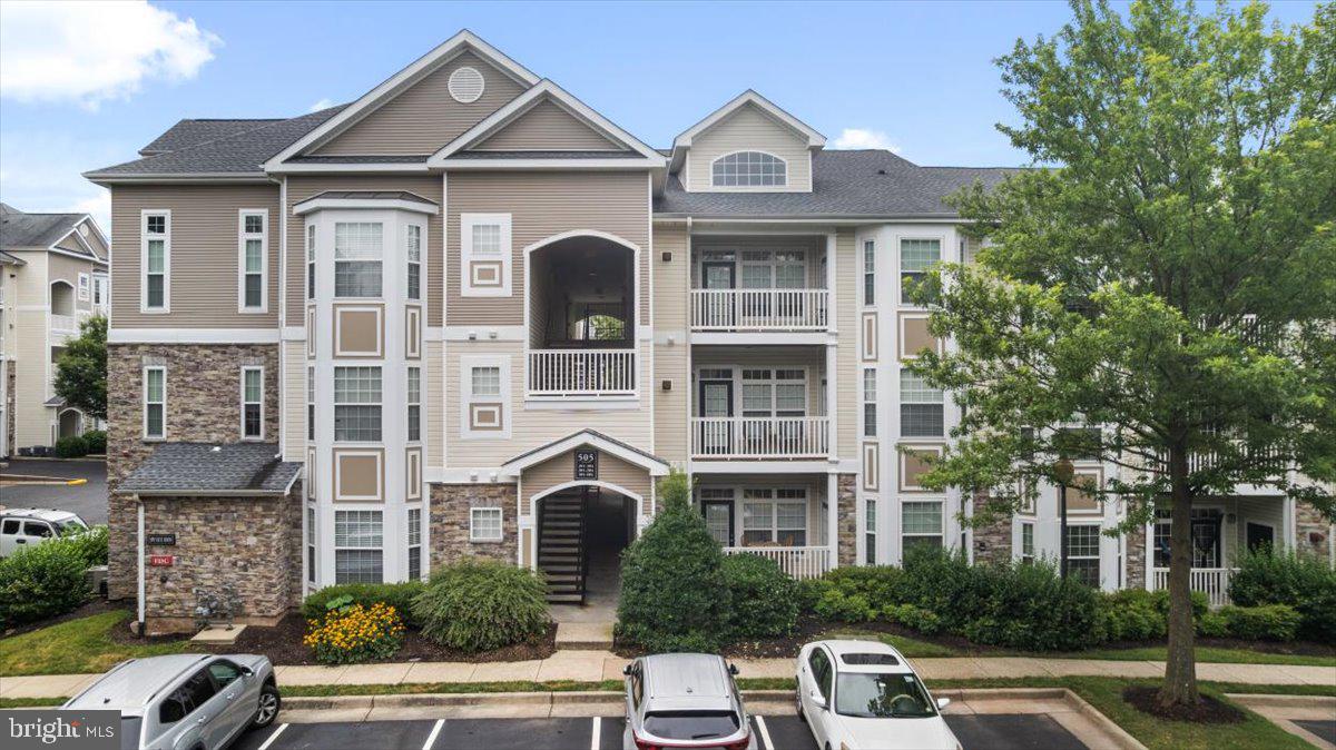 505 SUNSET VIEW TER SE #304, LEESBURG, Virginia 20175, 1 Bedroom Bedrooms, ,1 BathroomBathrooms,Residential,For sale,505 SUNSET VIEW TER SE #304,VALO2102084 MLS # VALO2102084