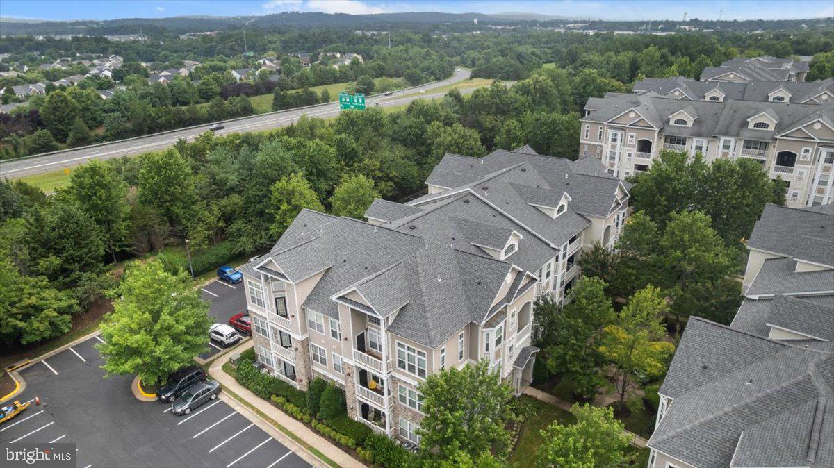 505 SUNSET VIEW TER SE #304, LEESBURG, Virginia 20175, 1 Bedroom Bedrooms, ,1 BathroomBathrooms,Residential,For sale,505 SUNSET VIEW TER SE #304,VALO2102084 MLS # VALO2102084