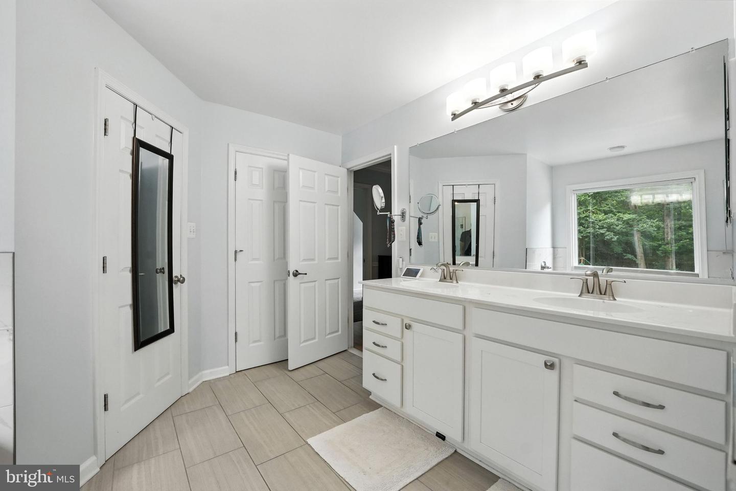 15055 GREENMOUNT DR, WOODBRIDGE, Virginia 22193, 4 Bedrooms Bedrooms, ,3 BathroomsBathrooms,Residential,For sale,15055 GREENMOUNT DR,VAPW2099182 MLS # VAPW2099182