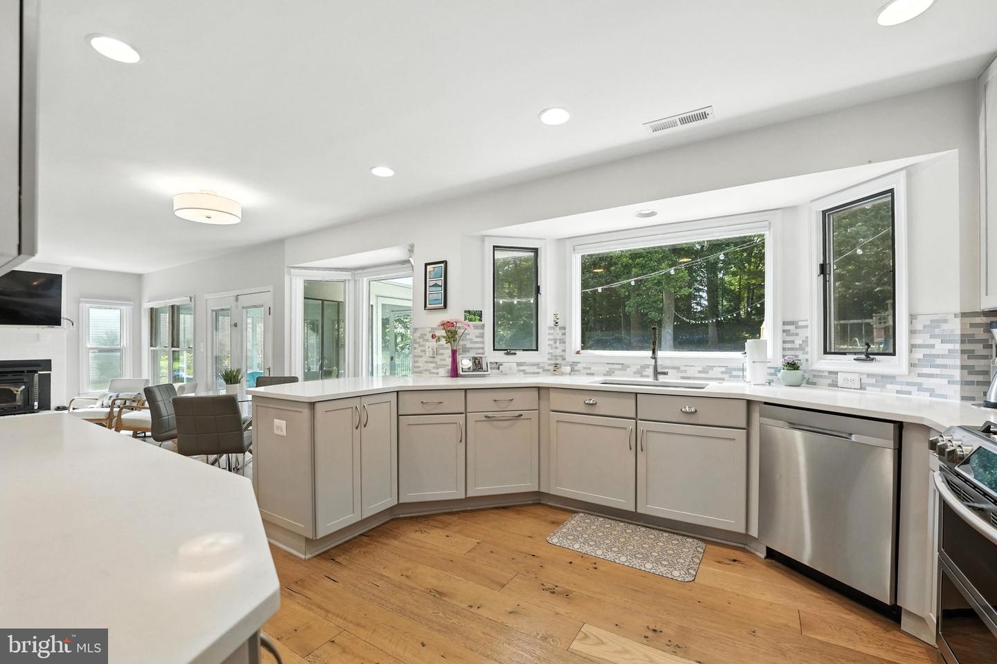 15055 GREENMOUNT DR, WOODBRIDGE, Virginia 22193, 4 Bedrooms Bedrooms, ,3 BathroomsBathrooms,Residential,For sale,15055 GREENMOUNT DR,VAPW2099182 MLS # VAPW2099182
