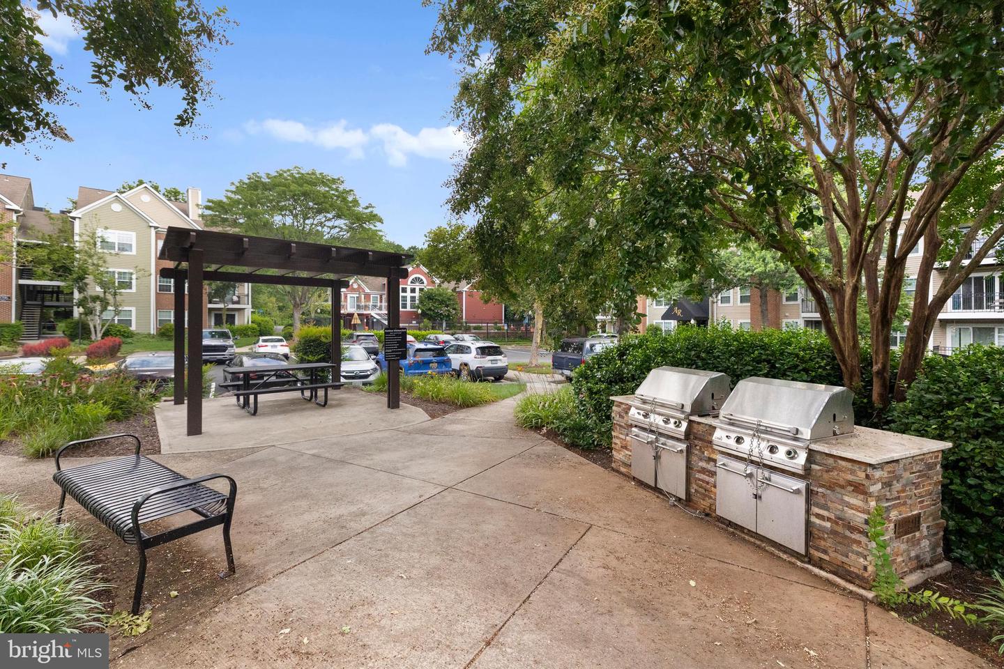 5708 SHADWELL CT #107, ALEXANDRIA, Virginia 22309, 1 Bedroom Bedrooms, ,1 BathroomBathrooms,Residential,For sale,5708 SHADWELL CT #107,VAFX2255388 MLS # VAFX2255388