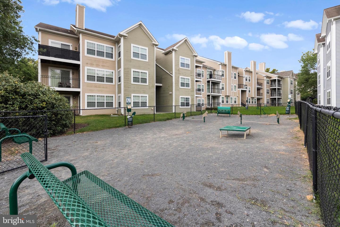 5708 SHADWELL CT #107, ALEXANDRIA, Virginia 22309, 1 Bedroom Bedrooms, ,1 BathroomBathrooms,Residential,For sale,5708 SHADWELL CT #107,VAFX2255388 MLS # VAFX2255388