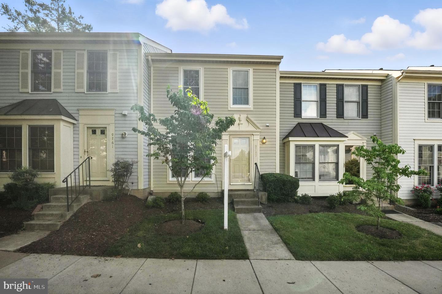 9763 MOCK ORANGE CT, MANASSAS, Virginia 20110, 3 Bedrooms Bedrooms, ,3 BathroomsBathrooms,Residential,For sale,9763 MOCK ORANGE CT,VAMN2008684 MLS # VAMN2008684