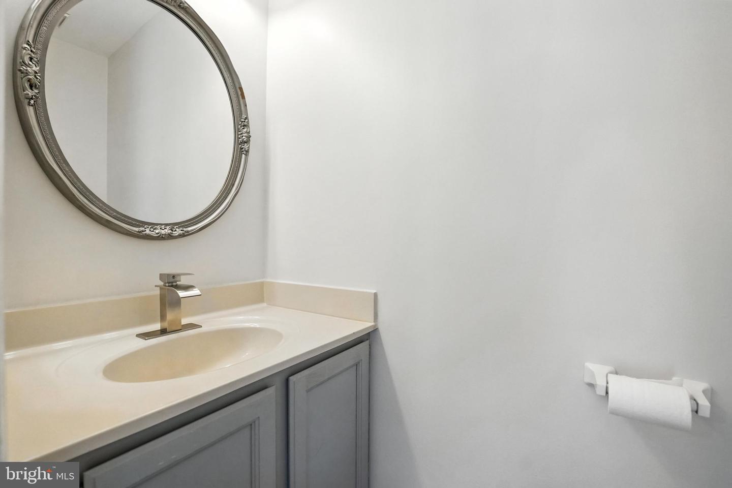9763 MOCK ORANGE CT, MANASSAS, Virginia 20110, 3 Bedrooms Bedrooms, ,3 BathroomsBathrooms,Residential,For sale,9763 MOCK ORANGE CT,VAMN2008684 MLS # VAMN2008684